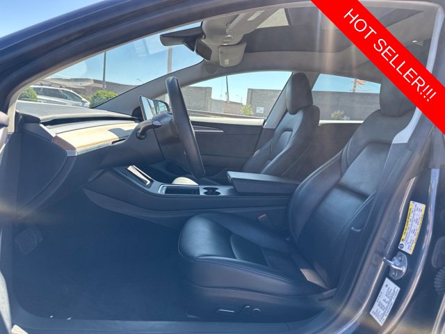 Thumbnail: 2023 Tesla Model 3 - 8