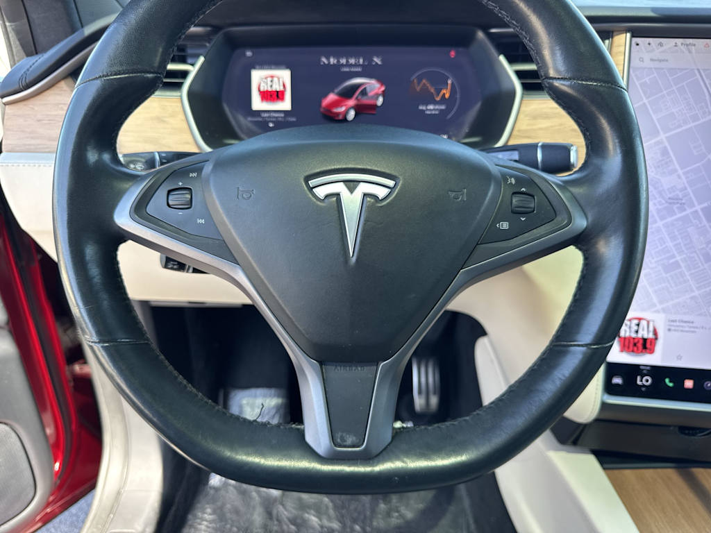 Thumbnail: 2019 Tesla Model X - 21
