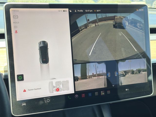 Thumbnail: 2021 Tesla Model Y - 24