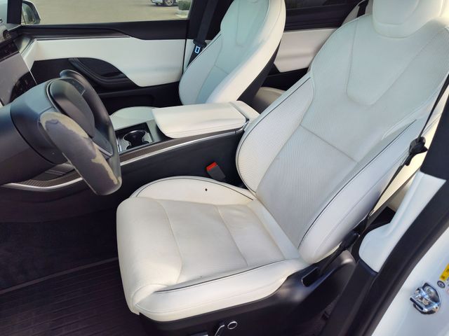 Thumbnail: 2022 Tesla Model X - 9