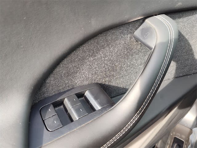 Thumbnail: 2023 Tesla Model X - 16