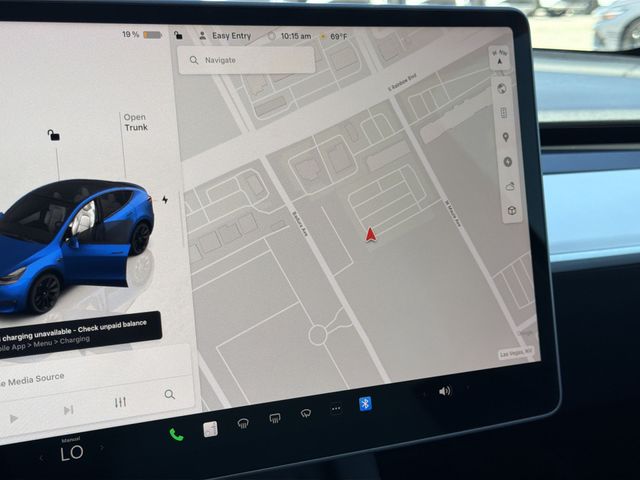 Thumbnail: 2022 Tesla Model Y - 11