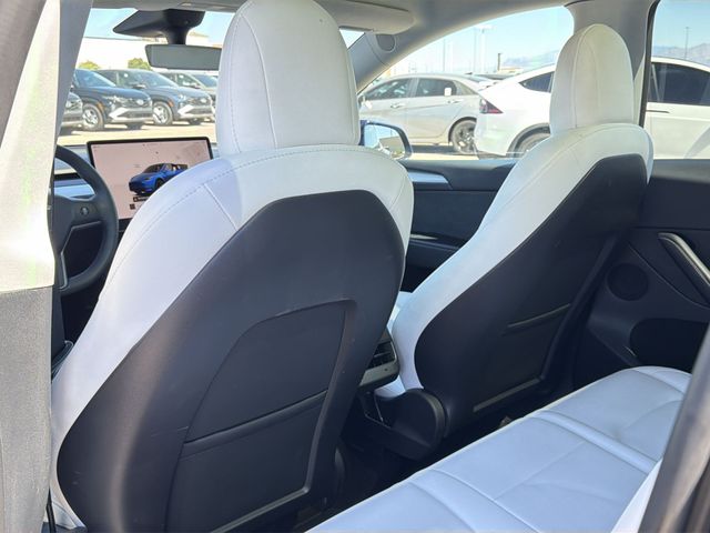 Thumbnail: 2022 Tesla Model Y - 10