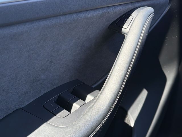 Thumbnail: 2022 Tesla Model Y - 18