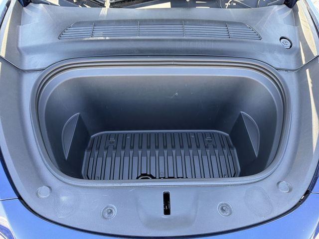 Thumbnail: 2022 Tesla Model Y - 12