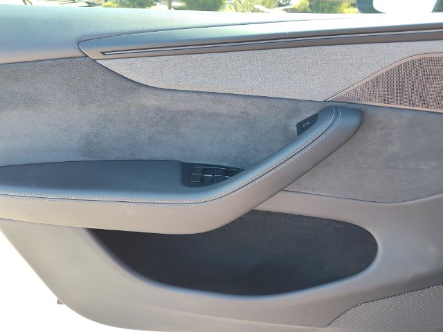 Thumbnail: 2026 Tesla Model Y - 20