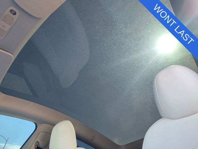 Thumbnail: 2023 Tesla Model Y - 20