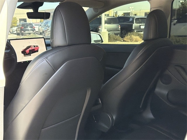 Thumbnail: 2022 Tesla Model Y - 10