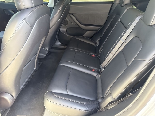 Thumbnail: 2022 Tesla Model Y - 11