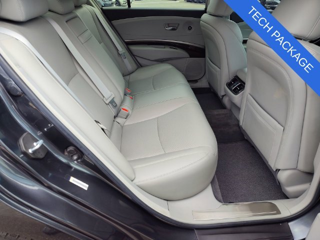 Thumbnail: 2017 Acura RLX - 24