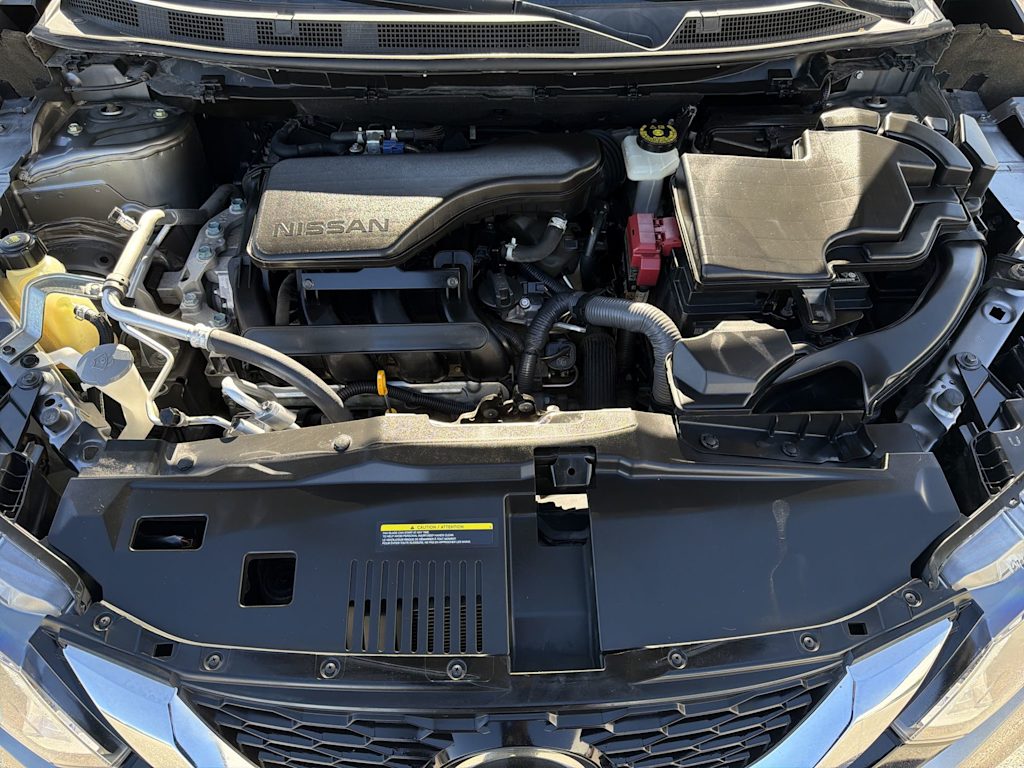 Thumbnail: 2021 Nissan Rogue Sport - 8