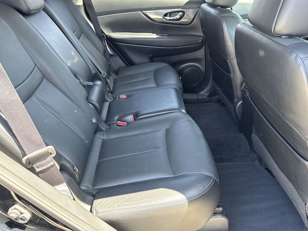 2016 Nissan Rogue SL 20