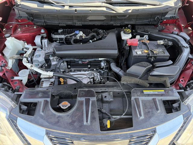 Thumbnail: 2017 Nissan Rogue - 8