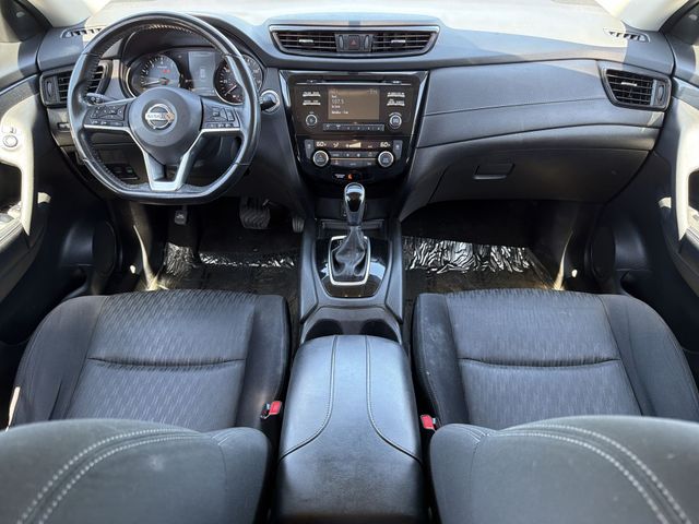 Thumbnail: 2017 Nissan Rogue - 2