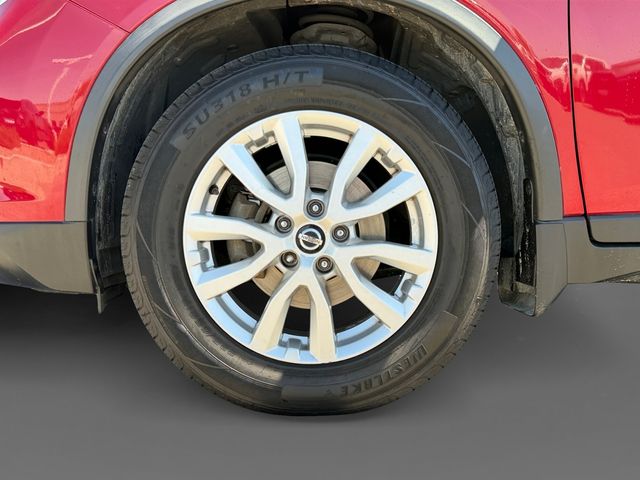 Thumbnail: 2017 Nissan Rogue - 7
