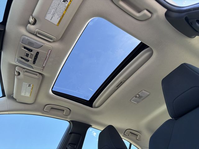 Thumbnail: 2021 Toyota Corolla - 22