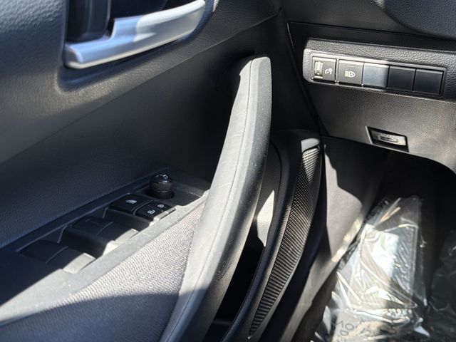 Thumbnail: 2021 Toyota Corolla - 21