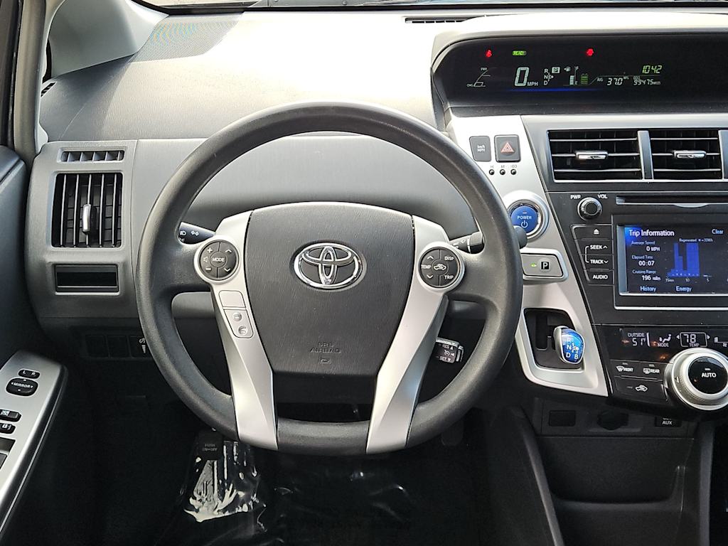 2012 Toyota Prius v Five 13