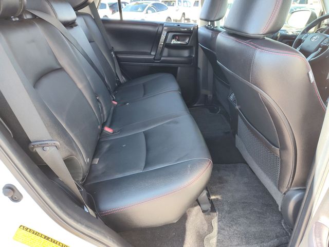 Thumbnail: 2017 Toyota 4Runner - 23