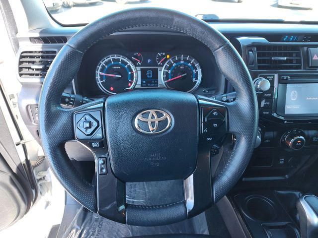Thumbnail: 2017 Toyota 4Runner - 9