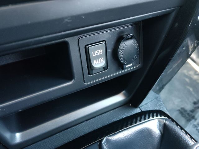 Thumbnail: 2017 Toyota 4Runner - 27