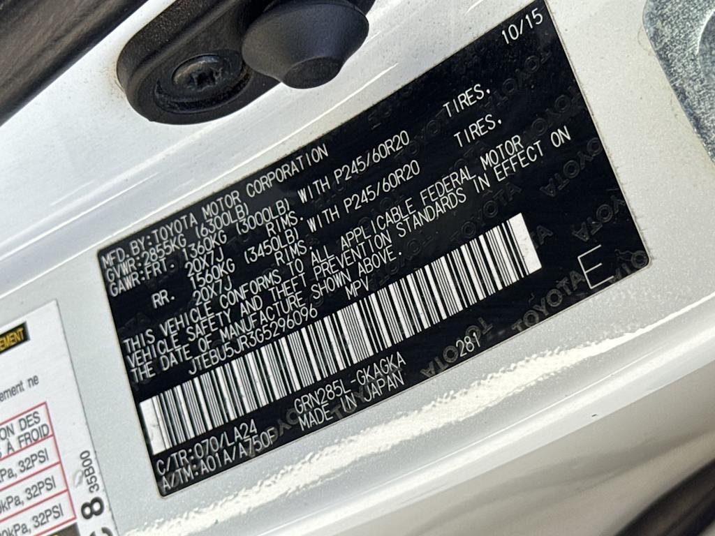 Thumbnail: 2016 Toyota 4Runner - 16