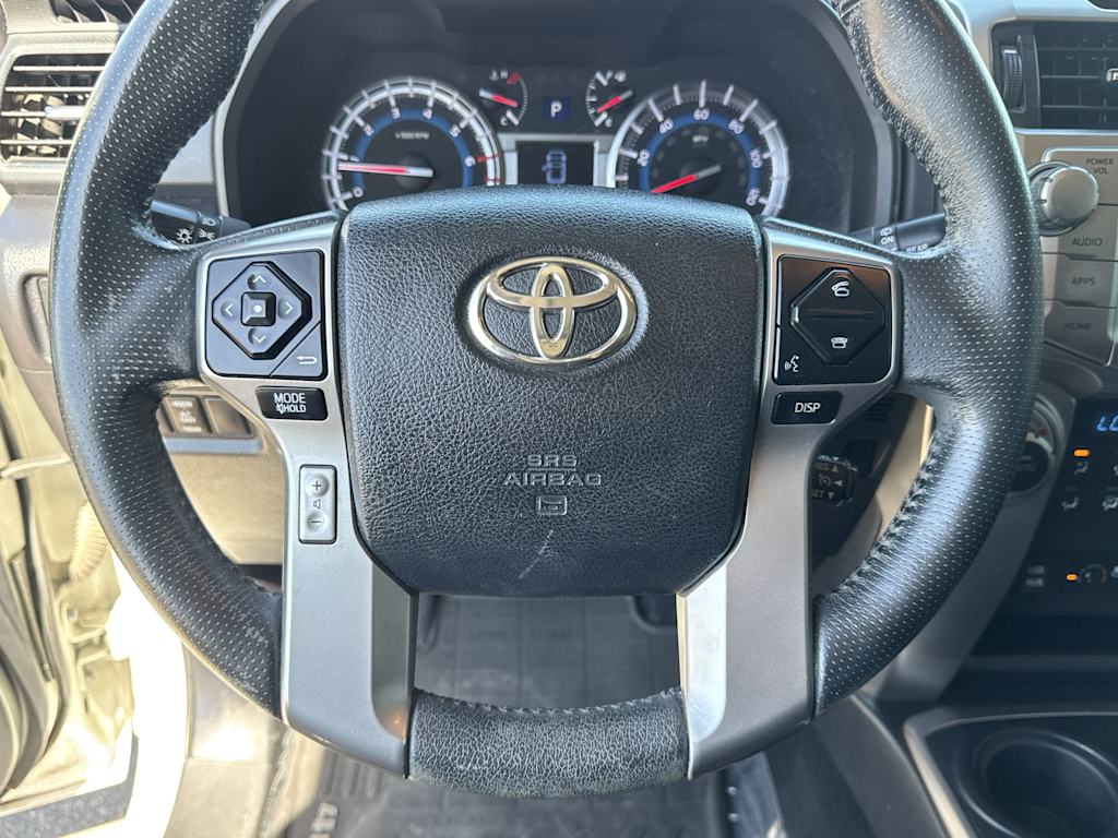 Thumbnail: 2016 Toyota 4Runner - 26