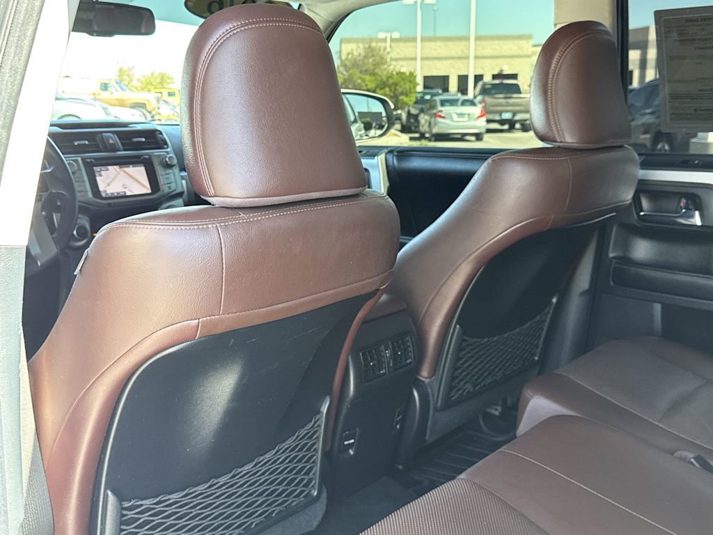 Thumbnail: 2016 Toyota 4Runner - 10