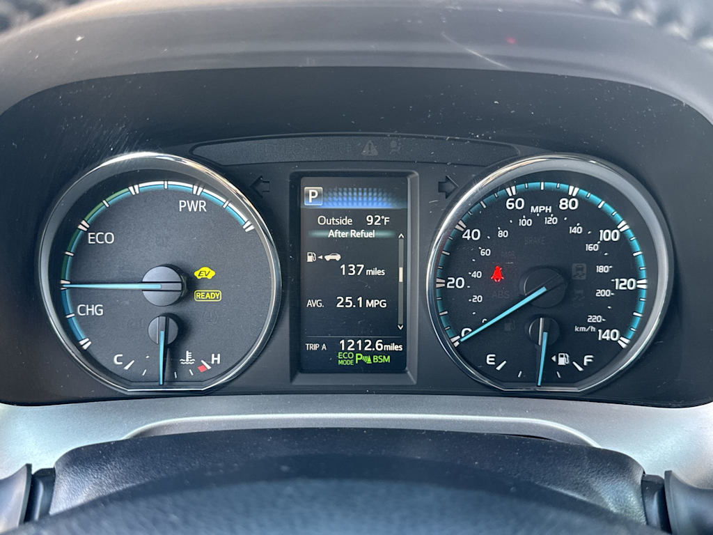 Thumbnail: 2016 Toyota RAV4 - 14