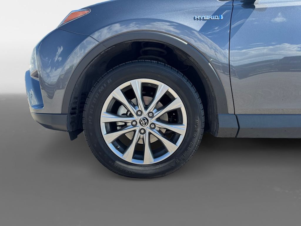 Thumbnail: 2016 Toyota RAV4 - 7