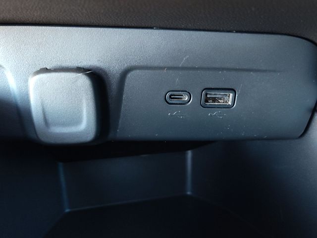 Thumbnail: 2024 Chevrolet Trax - 19
