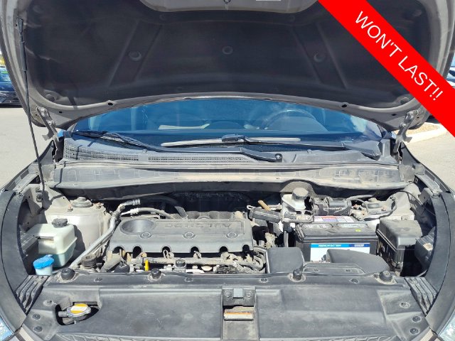 Thumbnail: 2010 Hyundai Tucson - 3