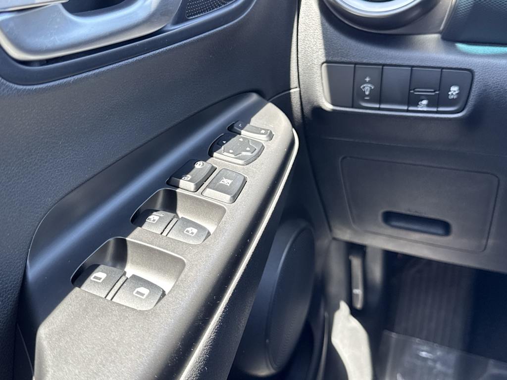 Thumbnail: 2023 Hyundai Kona - 20