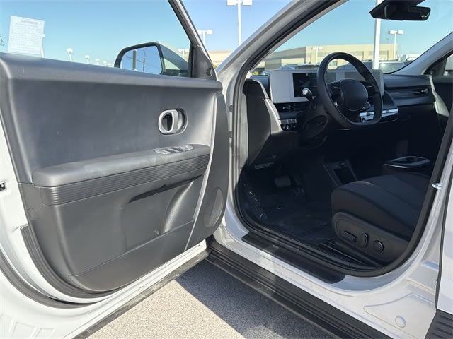 Thumbnail: 2024 Hyundai Ioniq 5 - 21