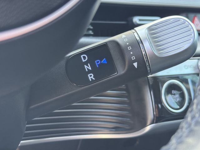 Thumbnail: 2023 Hyundai Ioniq 5 - 27