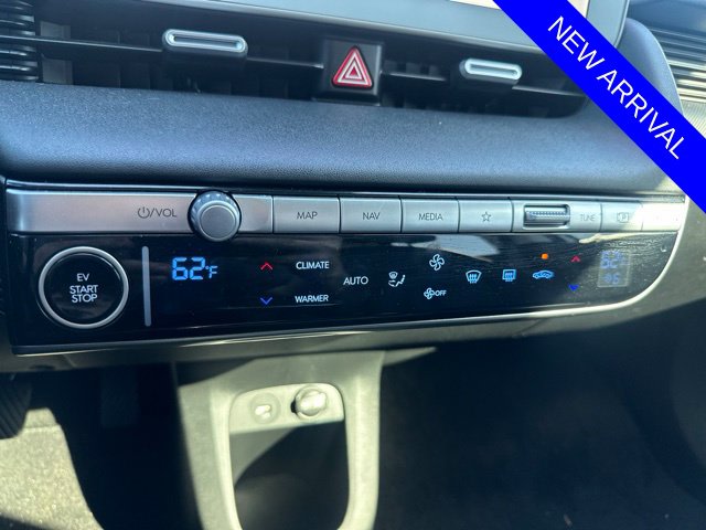 Thumbnail: 2023 Hyundai Ioniq 5 - 17