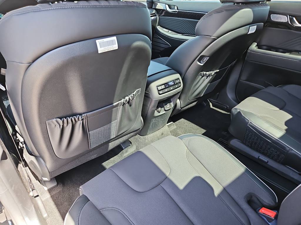 Thumbnail: 2024 Hyundai Palisade - 26