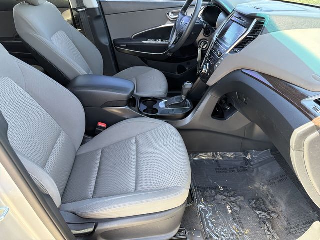 Thumbnail: 2019 Hyundai Santa Fe - 25