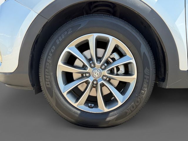 Thumbnail: 2019 Hyundai Santa Fe - 7