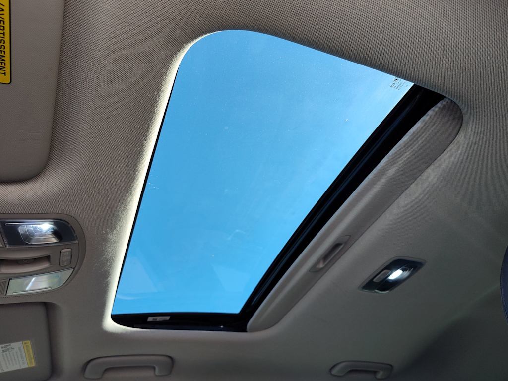 Thumbnail: 2020 Hyundai Ioniq - 23