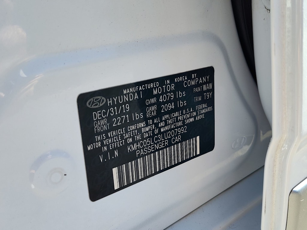 Thumbnail: 2020 Hyundai Ioniq - 16