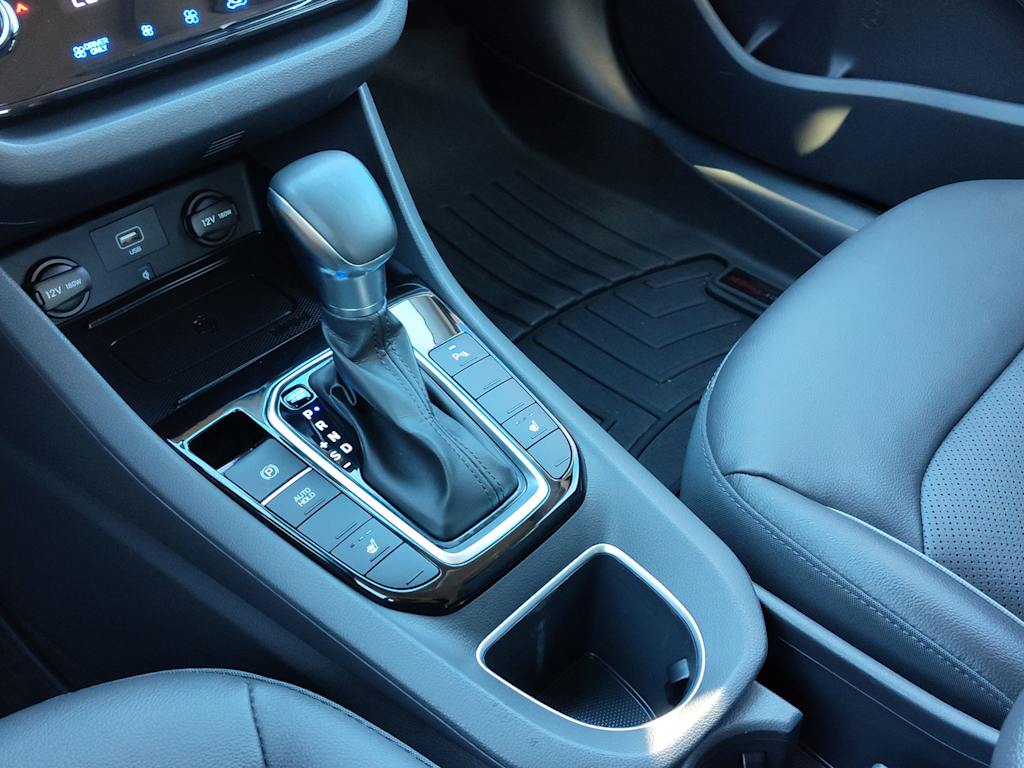 Thumbnail: 2020 Hyundai Ioniq - 13