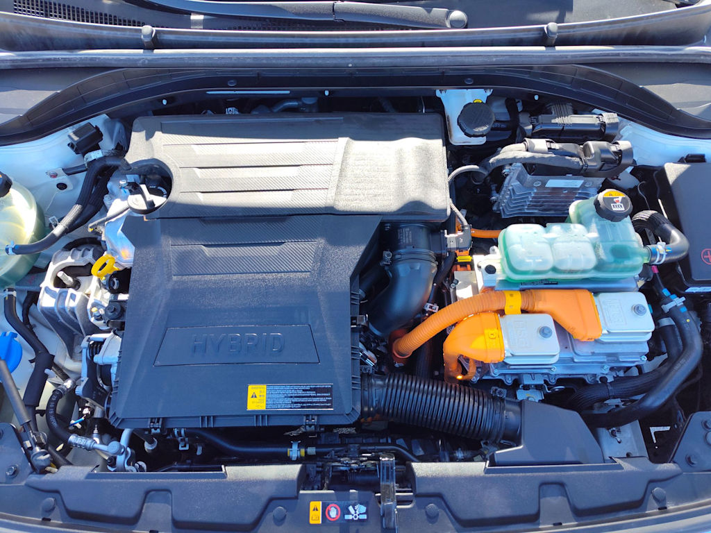 Thumbnail: 2020 Hyundai Ioniq - 8