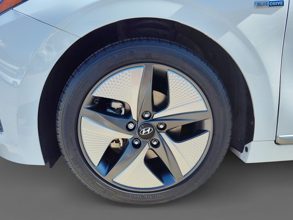 Thumbnail: 2020 Hyundai Ioniq - 7