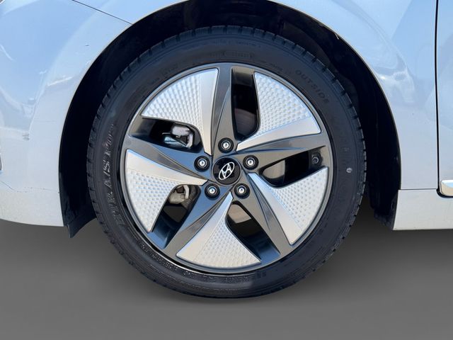 Thumbnail: 2020 Hyundai Ioniq - 6