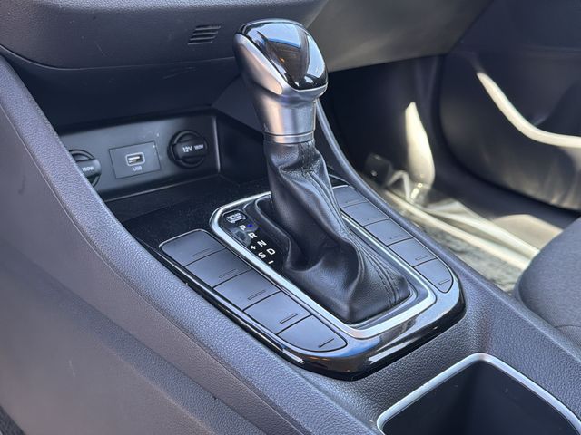 Thumbnail: 2020 Hyundai Ioniq - 14