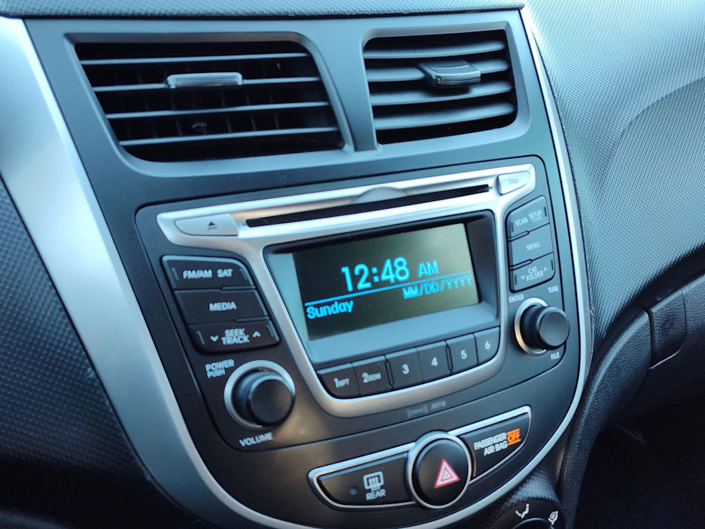 Thumbnail: 2017 Hyundai Accent - 13