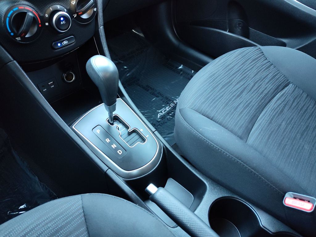 Thumbnail: 2017 Hyundai Accent - 14