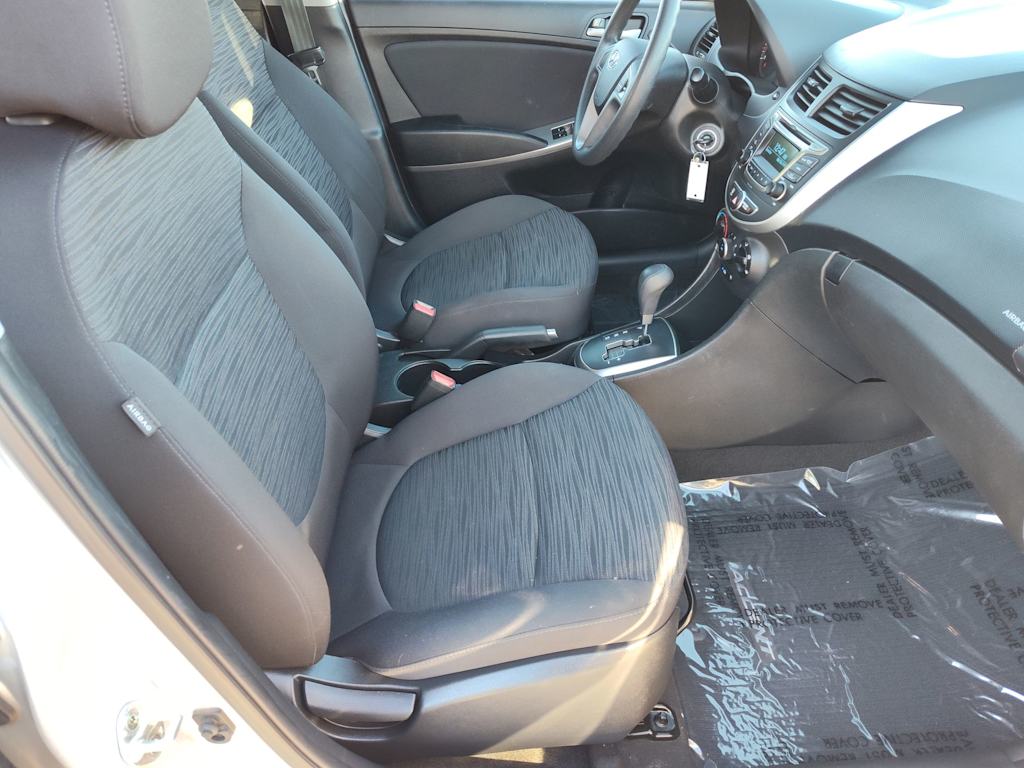 Thumbnail: 2017 Hyundai Accent - 24