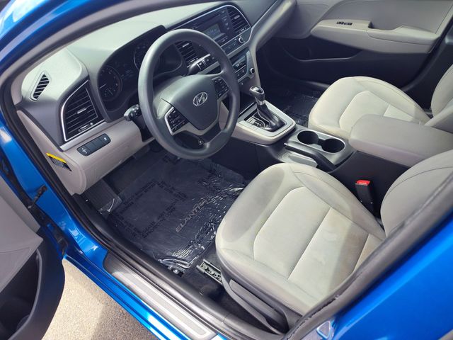 Thumbnail: 2017 Hyundai Elantra - 10